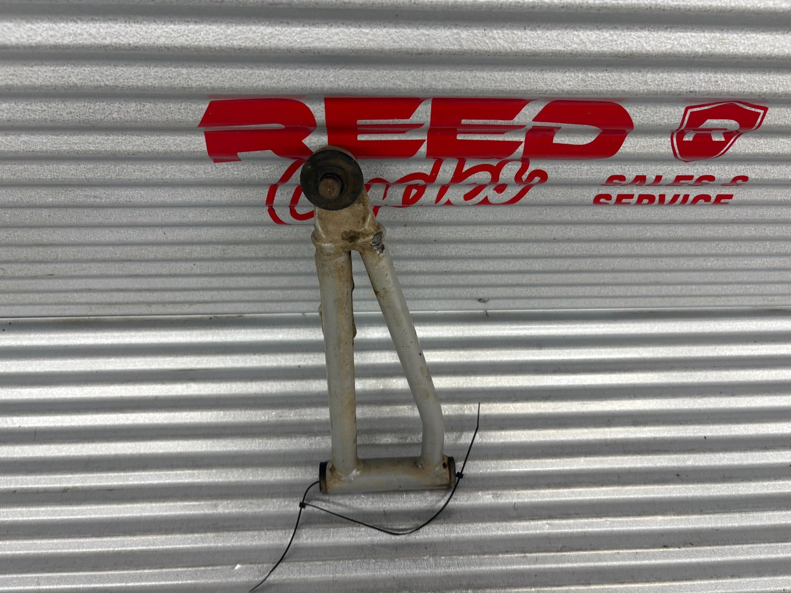 2007 Arctic Cat 400 4x4 Right Front Upper A-Arm OEM 0503-420