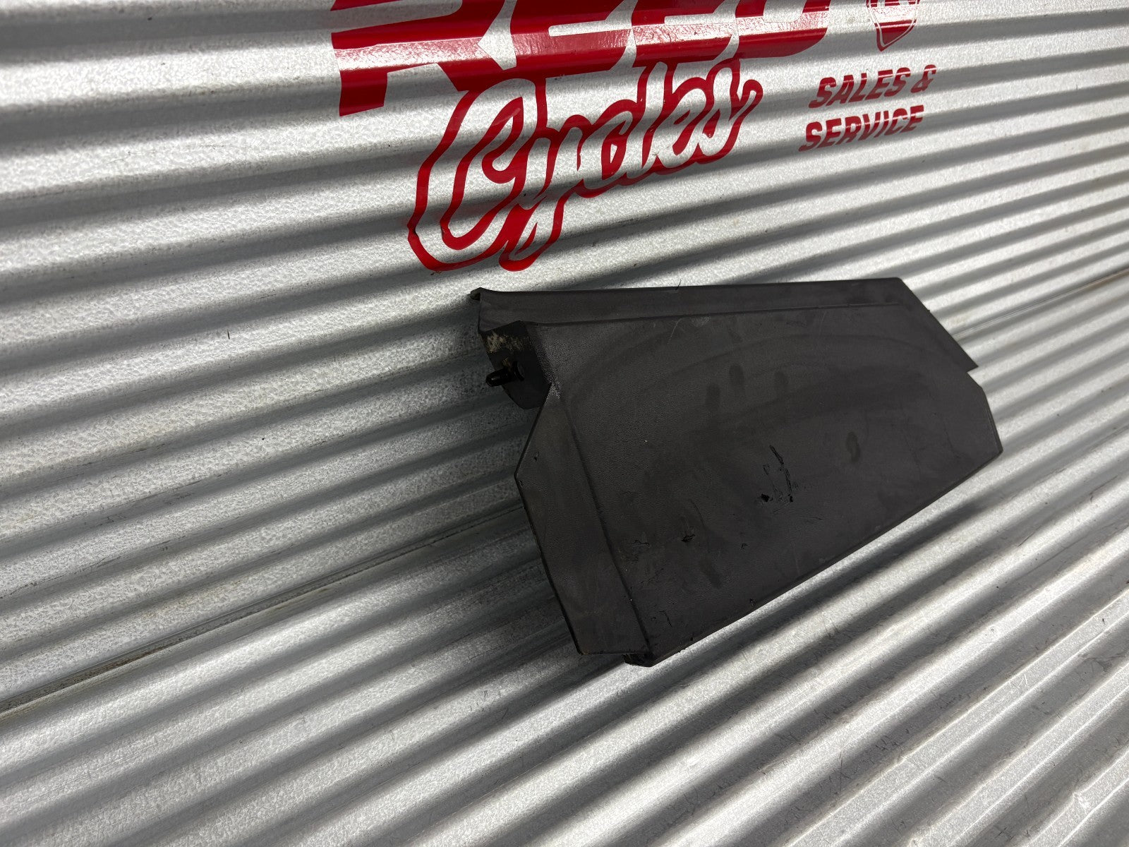 2019 Polaris Ranger 1000 Rear Fender Closeoff Panel Left OEM 5453734-070