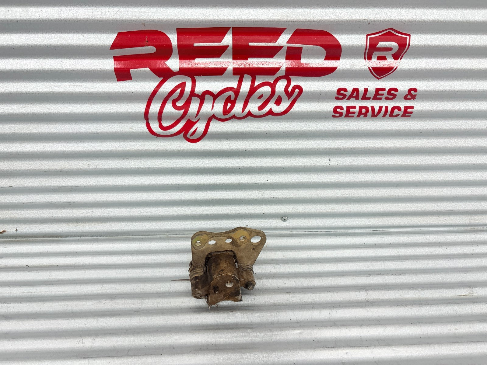 2002 Polaris Sportsman 700 Left Front Brake Caliper Assembly OEM 5132960