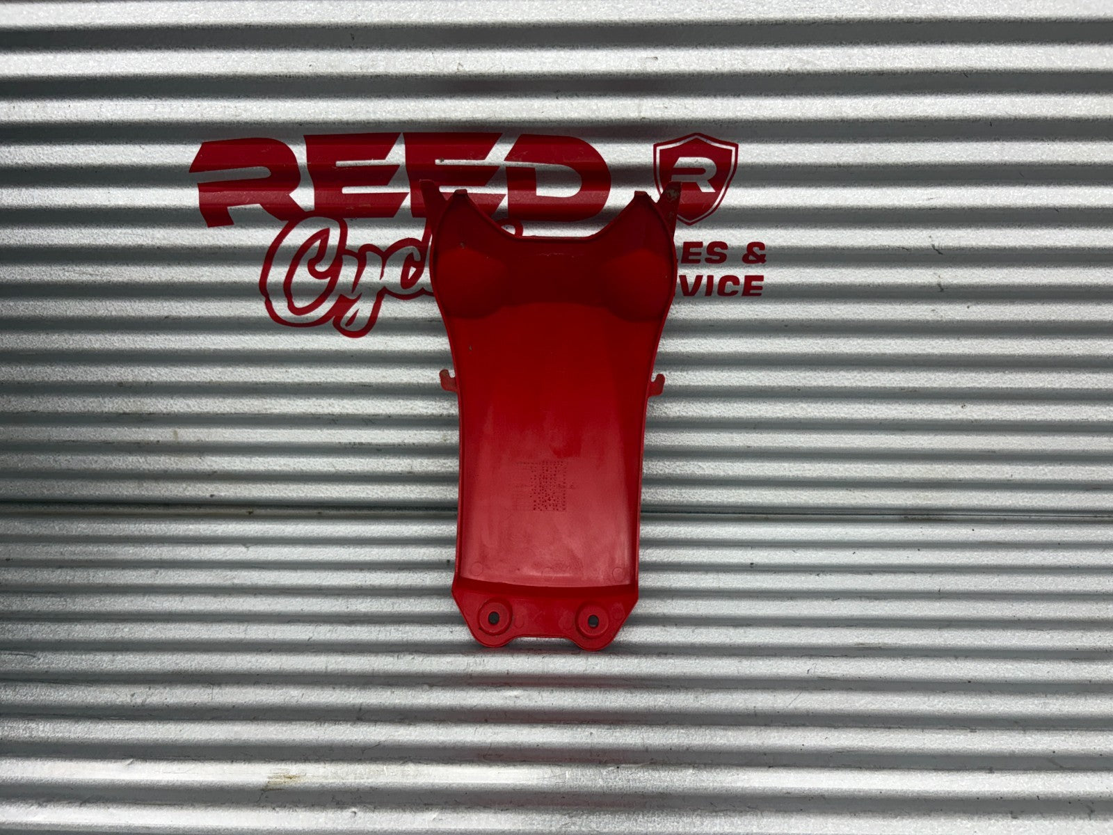 2013 Suzuki KingQuad 750 AXi Center Fender (Red) OEM 53119-31G02-YT9