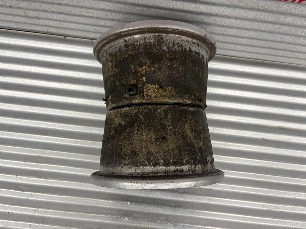 1985 Honda FourTrax TRX125 Rear Wheel OEM 42712-VM6-000 / 42713-VM6-000