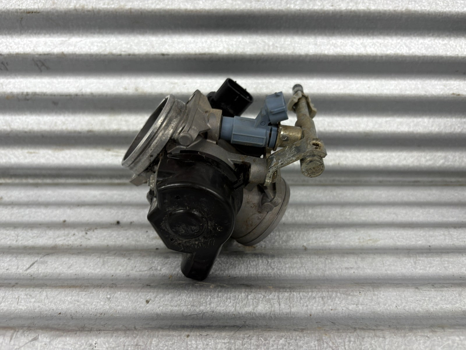 2013 Suzuki KingQuad 750 AXi Throttle Body OEM 13400-31G00