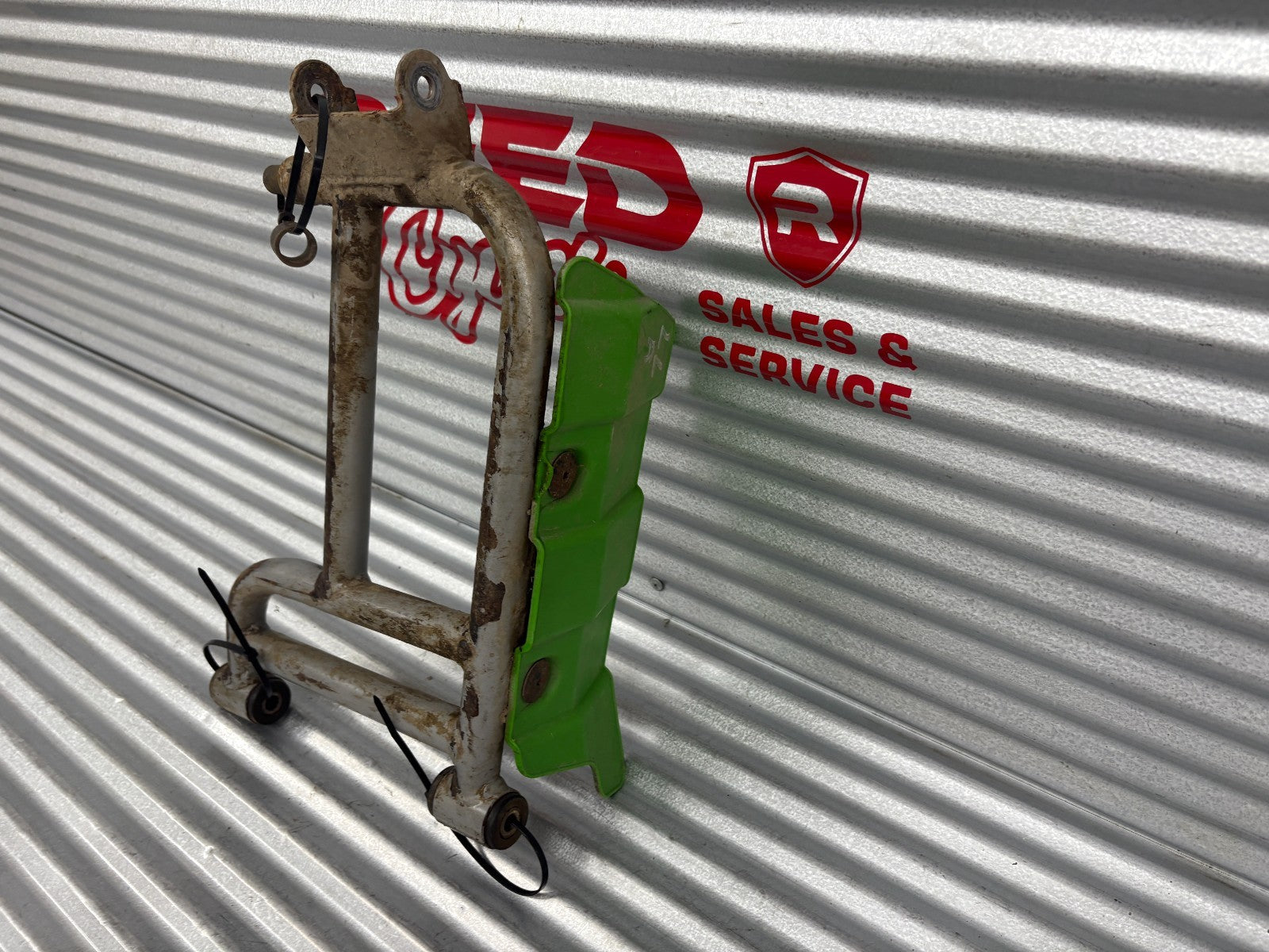 2007 Arctic Cat 400 4x4 Left Rear Lower A-Arm OEM 0504-577