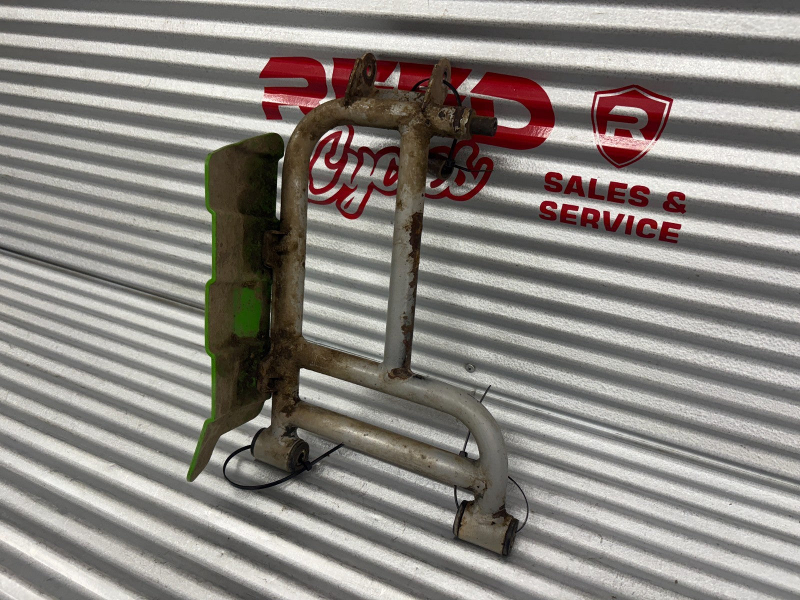 2007 Arctic Cat 400 4x4 Left Rear Lower A-Arm OEM 0504-577