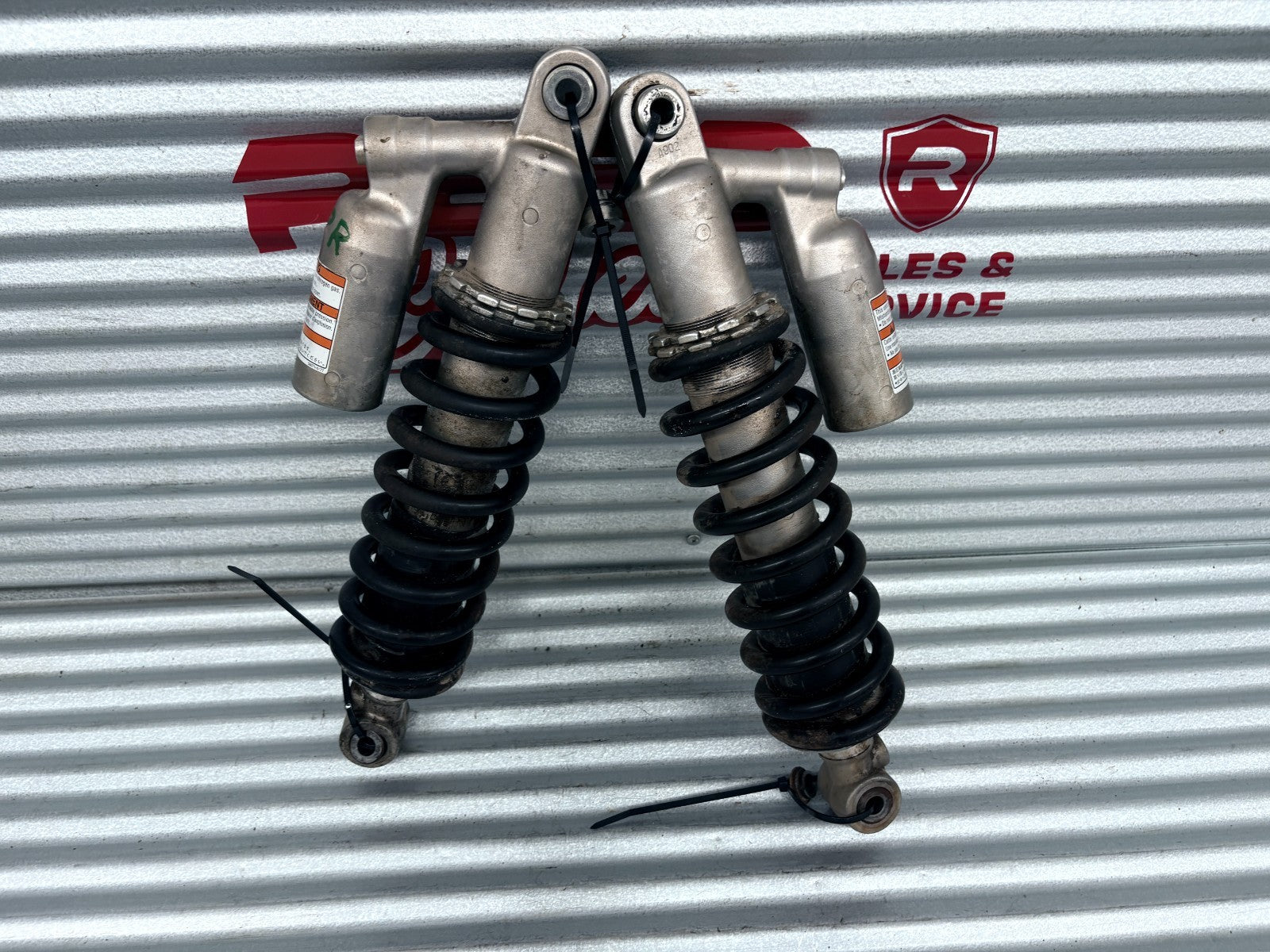 2010 Kawasaki Teryx 750 Rear Shocks Suspension OEM 45014-0262-VM