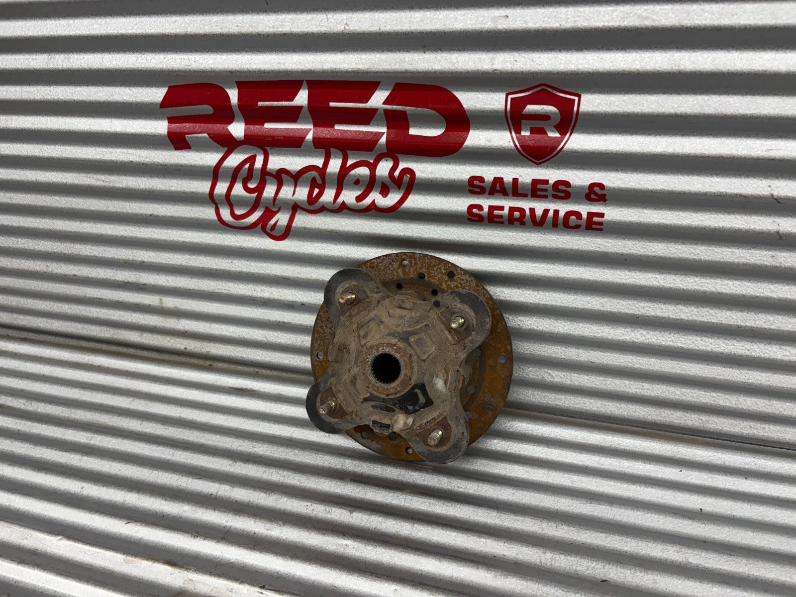 2014 Polaris Ranger 570 Crew EFI Right Rear Hub OEM 5135113-067