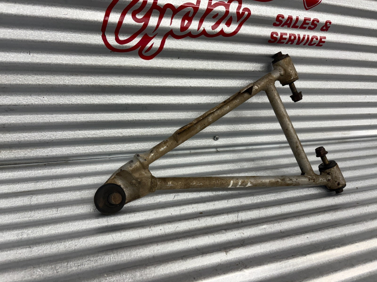 2007 Arctic Cat 400 4x4 Left Front Lower A-Arm OEM 0503-381