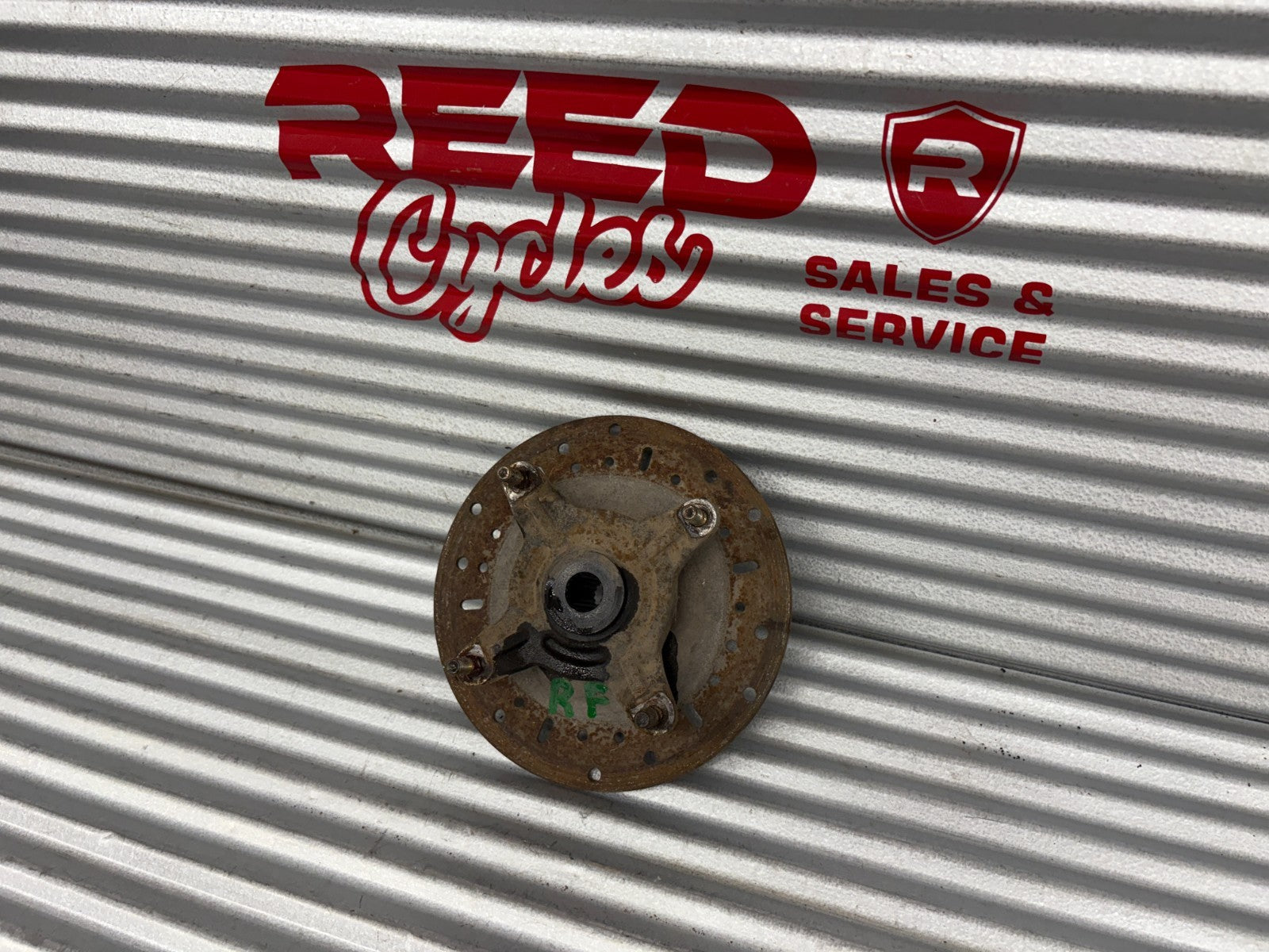 2014 Polaris Ranger 570 Crew EFI Right Front Wheel Hub OEM 5135208