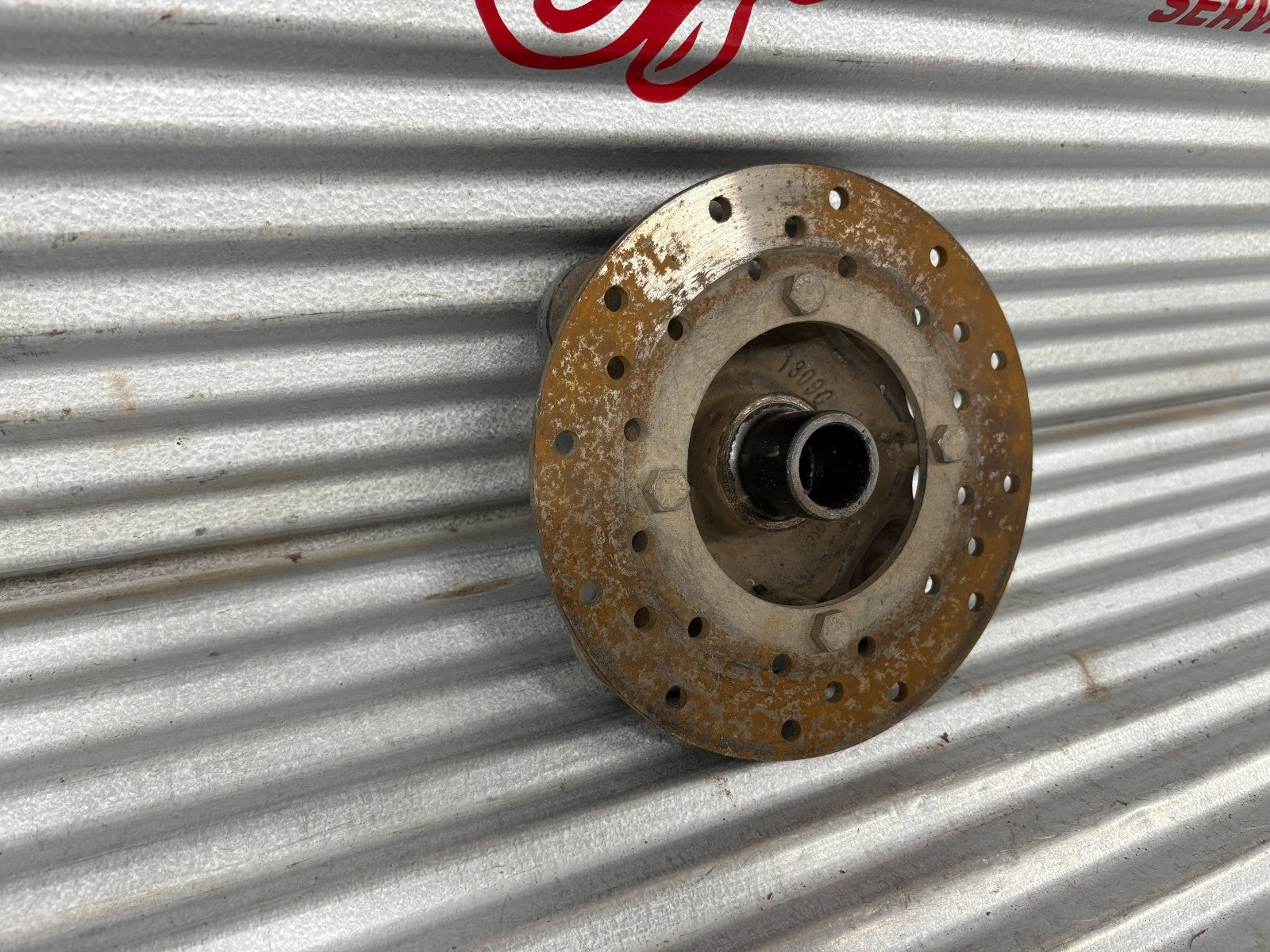 2014 Polaris Ranger 570 Crew EFI Right Rear Hub OEM 5135113-067