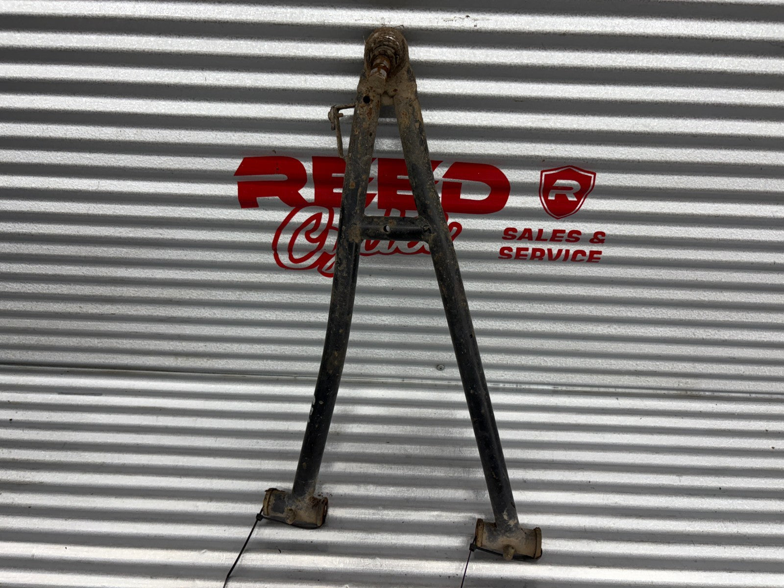 2013 Polaris Ranger XP 900 Right Front Lower A Arm OEM 1018170-458