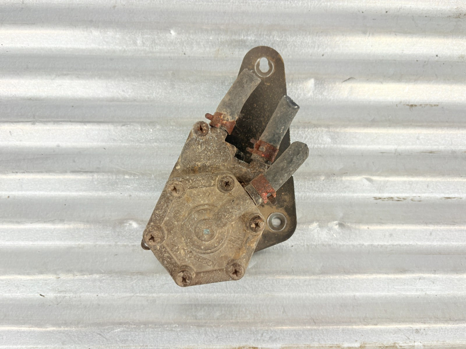 2002 Polaris Sportsman 700 Fuel Pump OEM 2520227