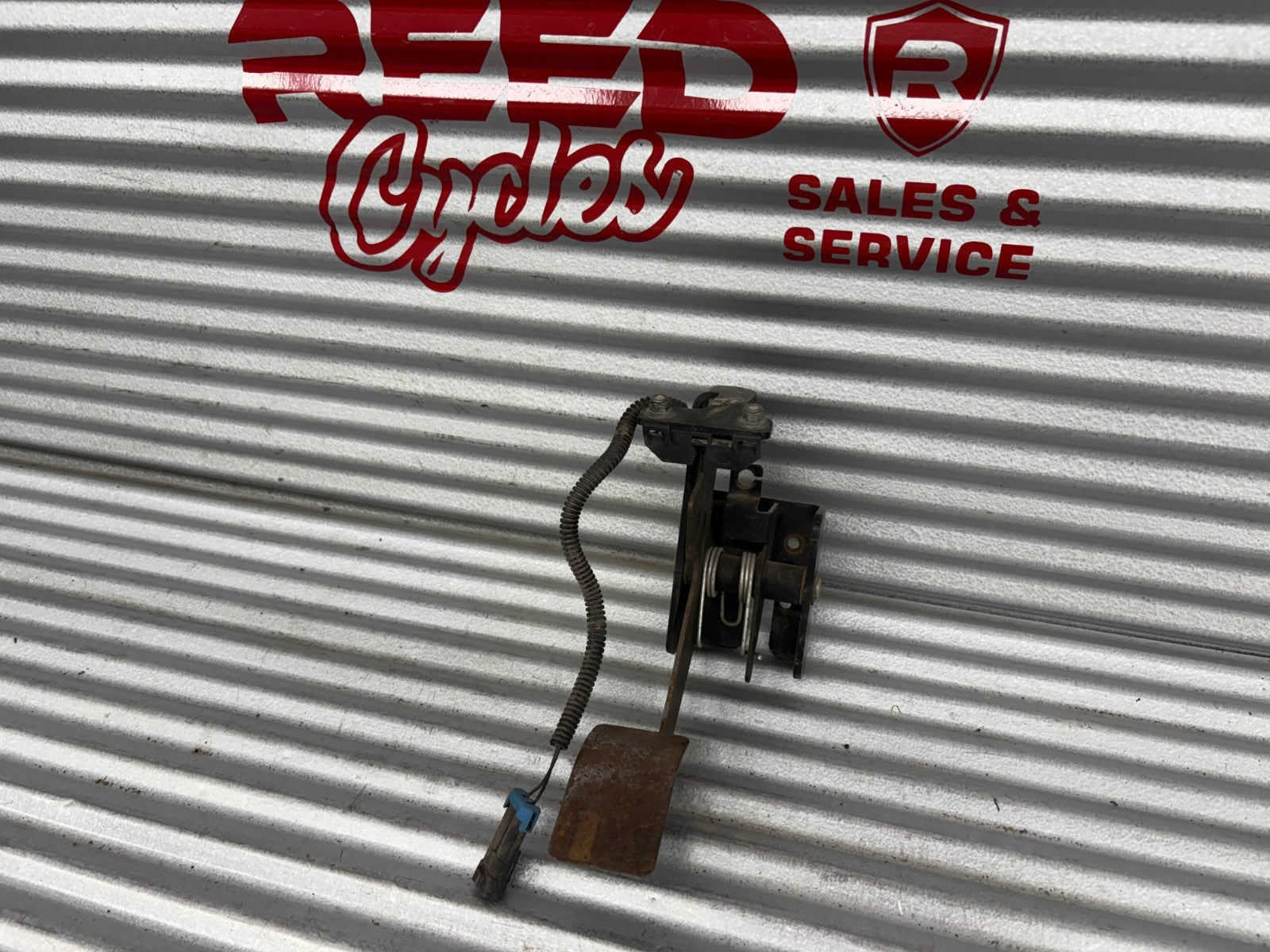 2014 Polaris Ranger 570 Crew EFI Gas Throttle Pedal & Mount OEM 1018977-329