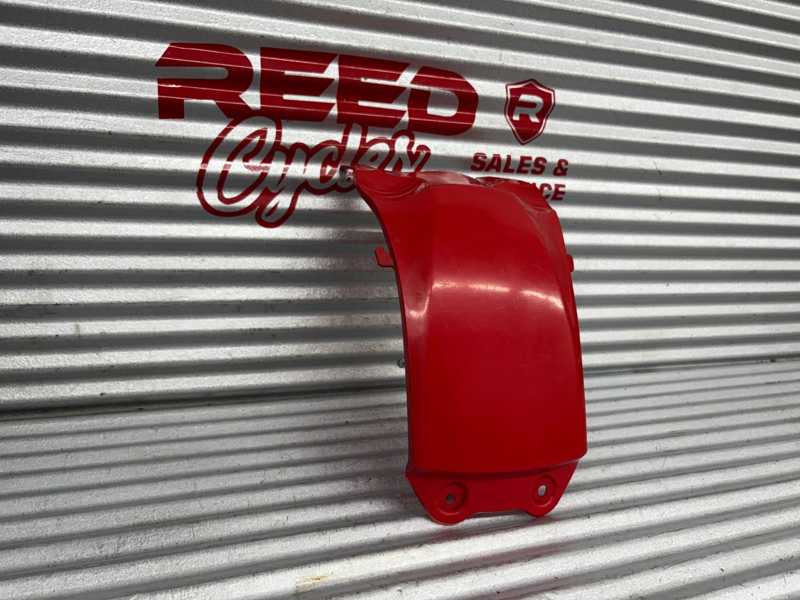 2013 Suzuki KingQuad 750 AXi Center Fender (Red) OEM 53119-31G02-YT9