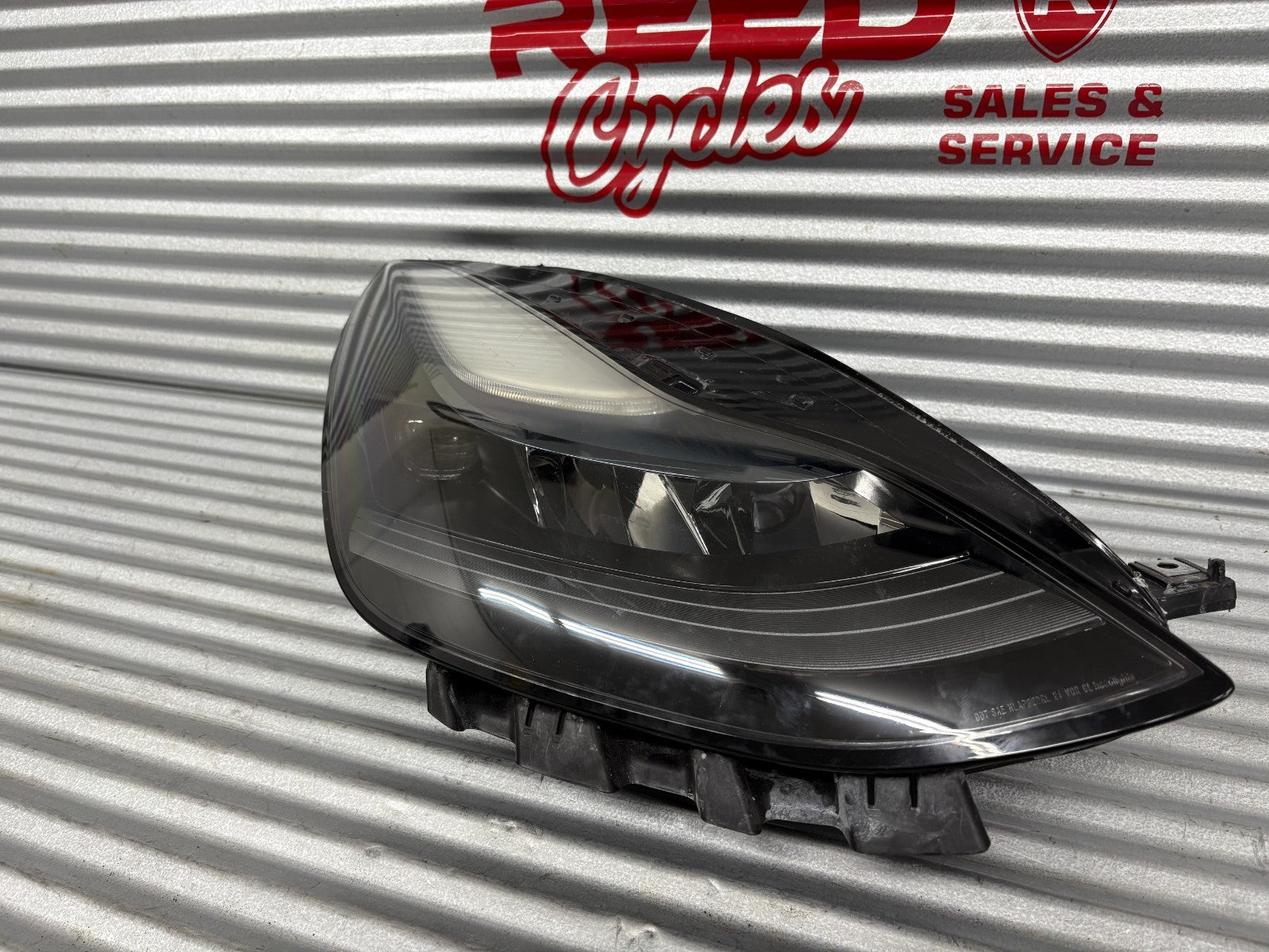 2021-2023 Tesla Model 3/Y Matrix LED Headlight Headlamp Right Passenger Side