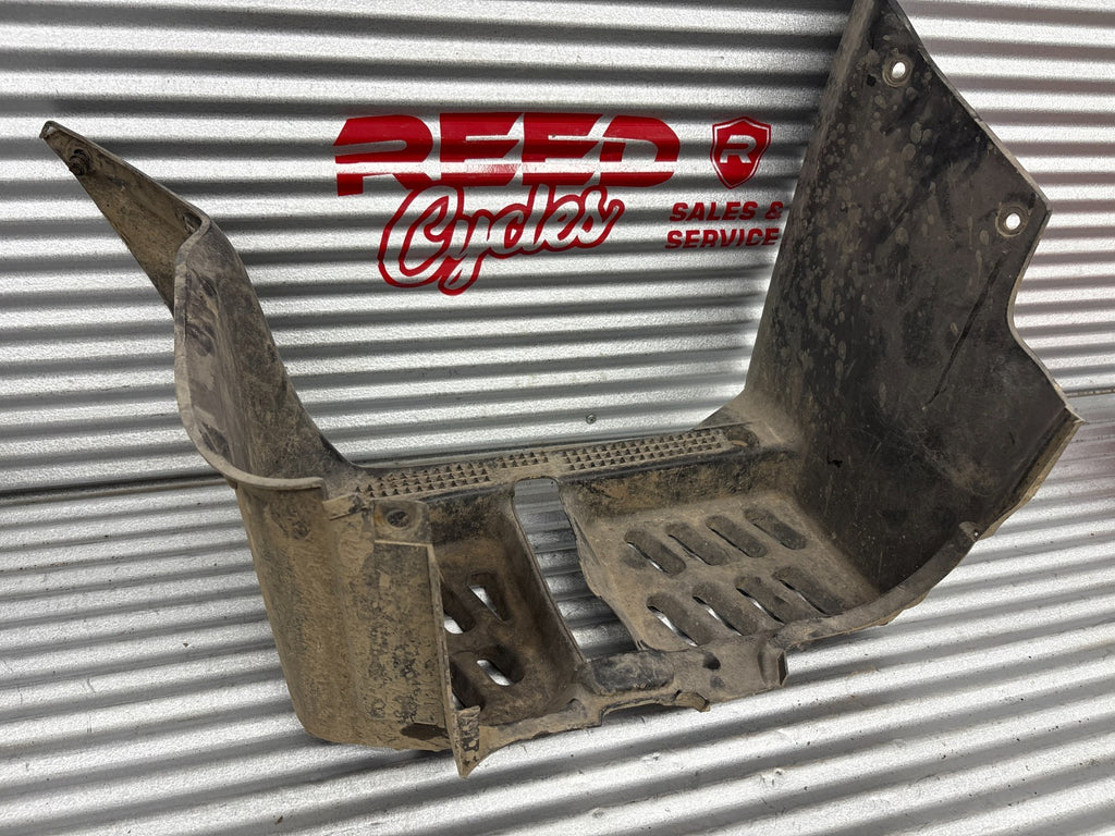 2013 Suzuki KingQuad 750 AXi Left Footwell OEM 63341-31G01-291