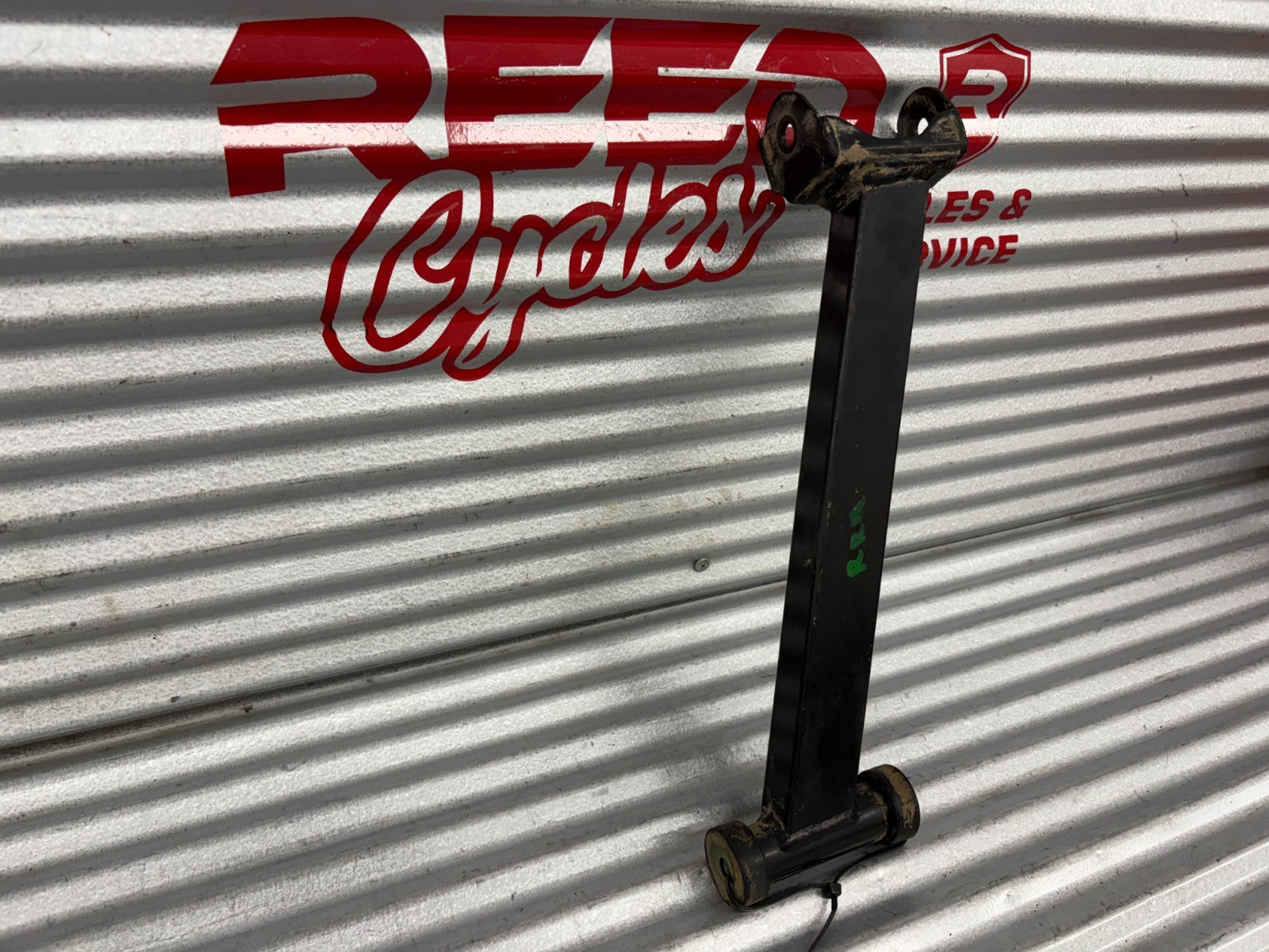 2013 Suzuki Kingquad 750 AXi Right Rear Upper Suspension A-Arm 61530-31830