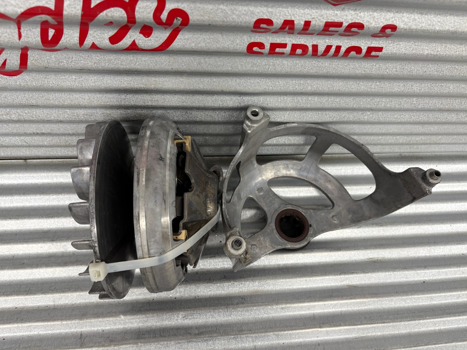 2013 Suzuki KingQuad 750 AXi Primary Drive Clutch with Bracket OEM 21110-31G00