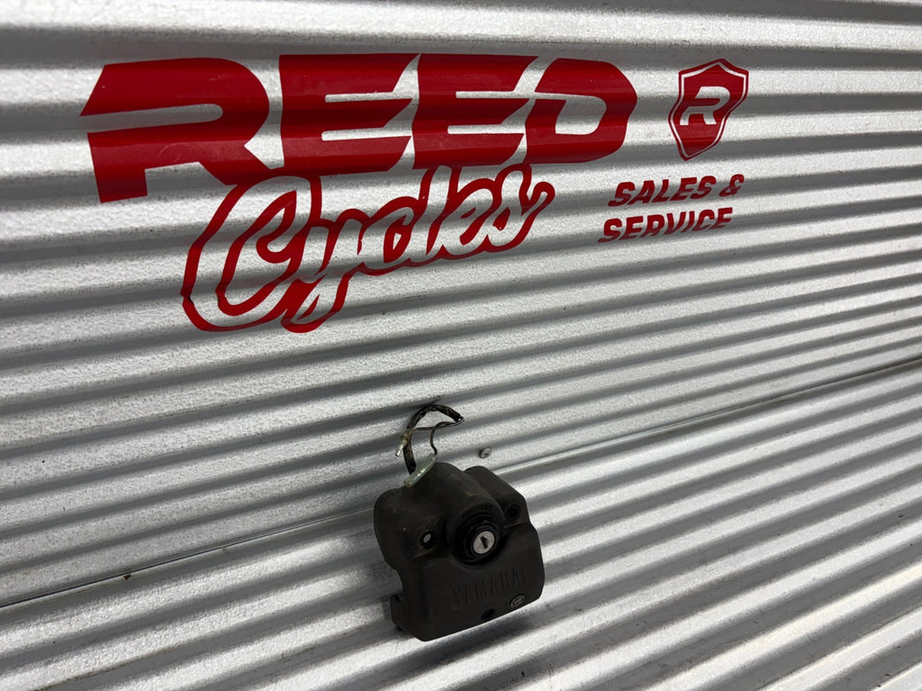 2000 Yamaha Blaster YFS200 Handlebar Protector and Ignition OEM 2GU-26124-01-00