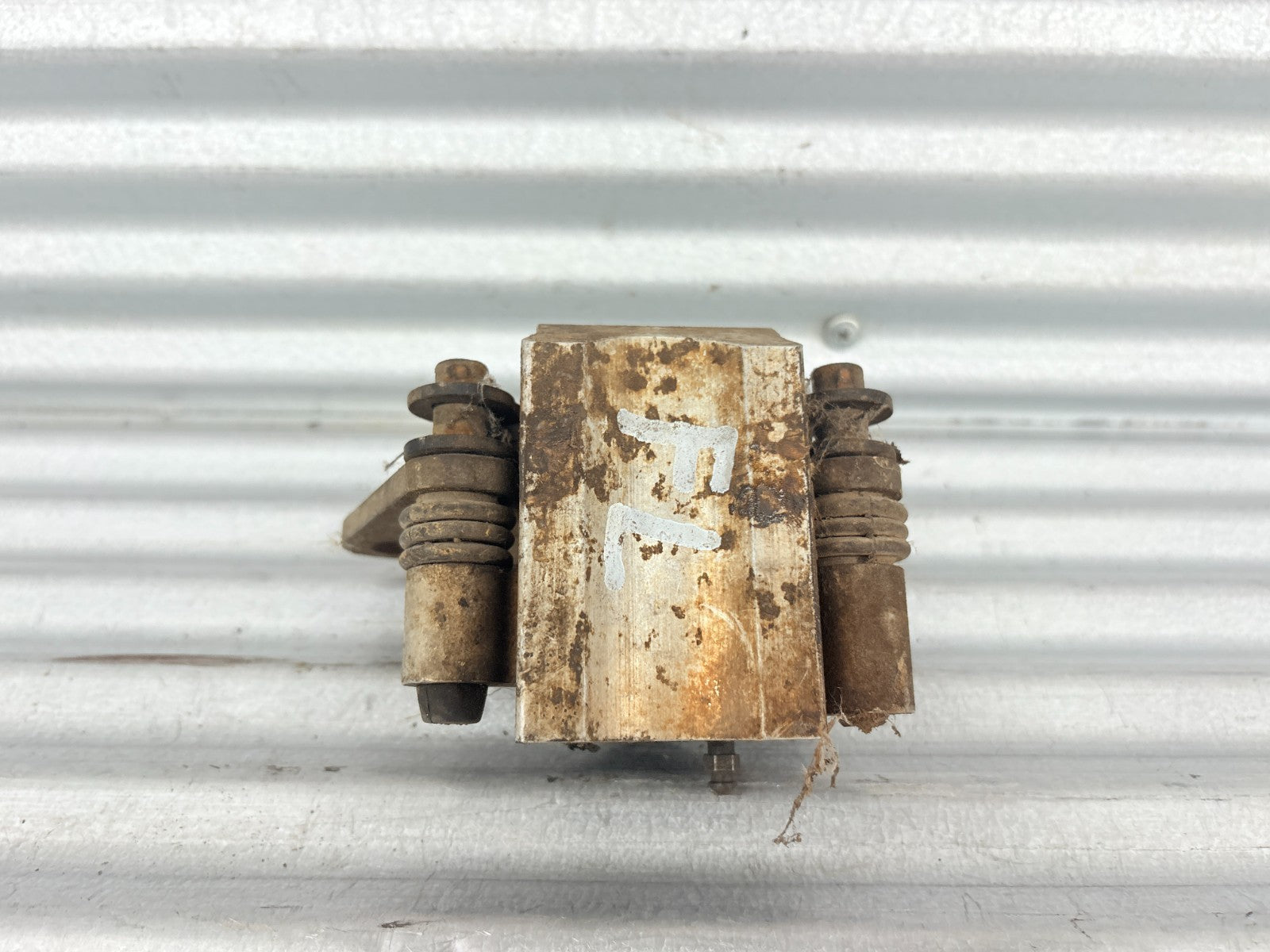 2002 Polaris Sportsman 700 Left Front Brake Caliper Assembly OEM 5132960