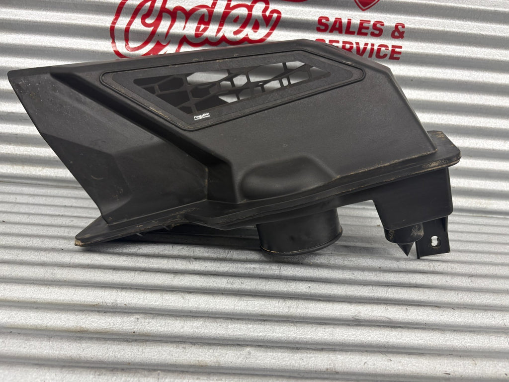 2023 Polaris RZR PRO XP Left Frogz Skin Intake Bezel OEM 2637232