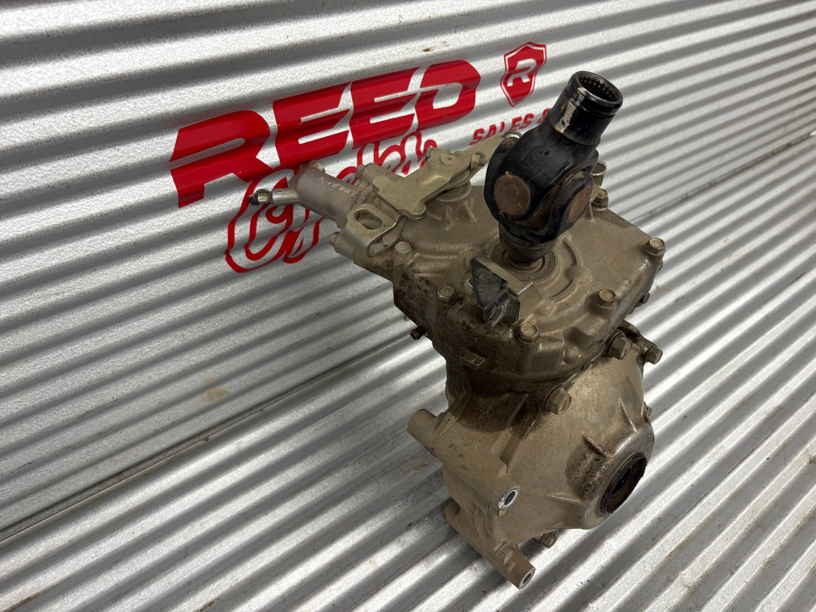 2010 Kawasaki Teryx 750 Rear Differential Gearcase OEM 14057-0003 14057-0006