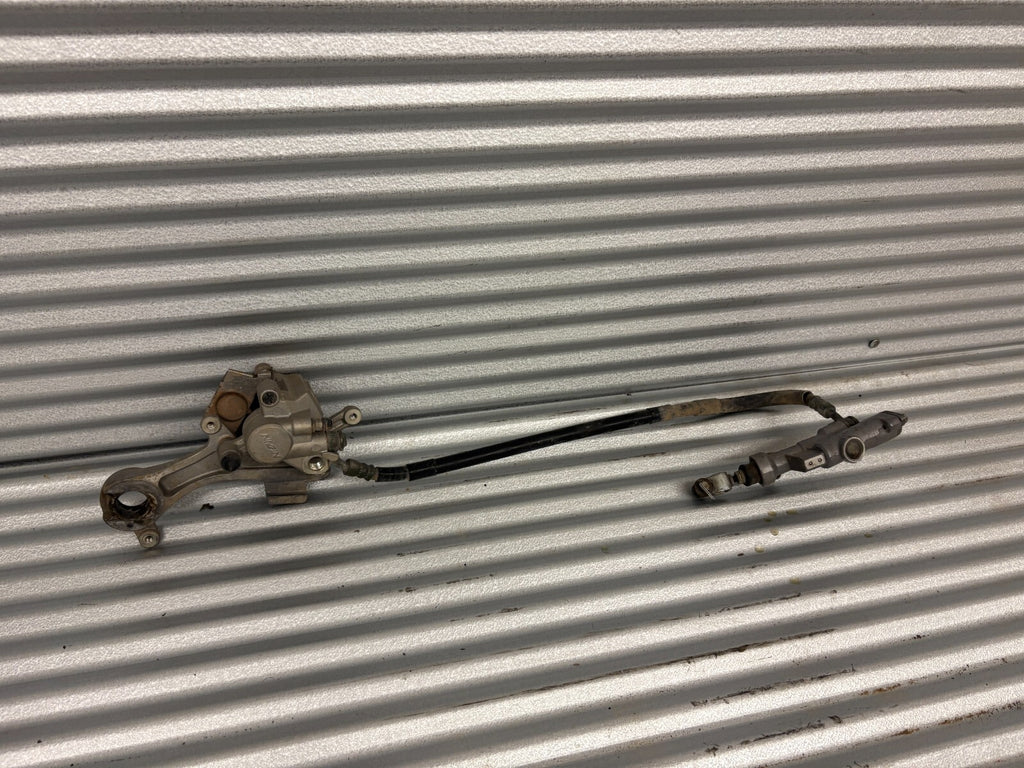 2004 Yamaha YZ250F Rear Brake Caliper OEM 5UN-2580V-00-00