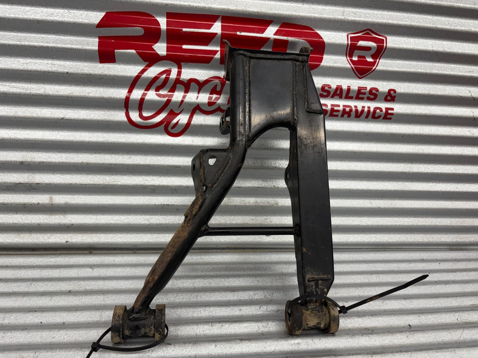 2013 Suzuki KingQuad 750 AXi A-Arm Left Rear Lower OEM 61520-31G21