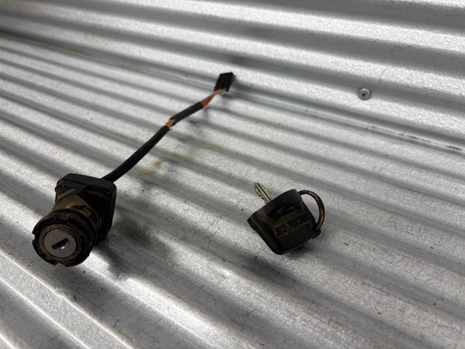 OEM 2007 Arctic Cat 400 4x4 Ignition Switch With Key 3430-040