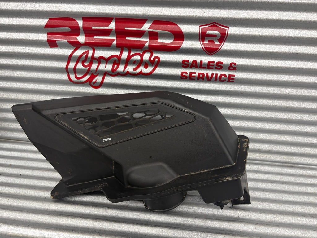 2023 Polaris RZR PRO XP Left Frogz Skin Intake Bezel OEM 2637232