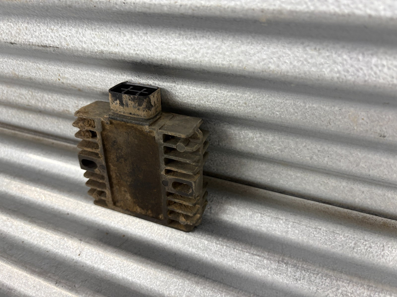 2013 Suzuki KingQuad 750 AXi Rectifier Voltage Regulator OEM 32800-42F00