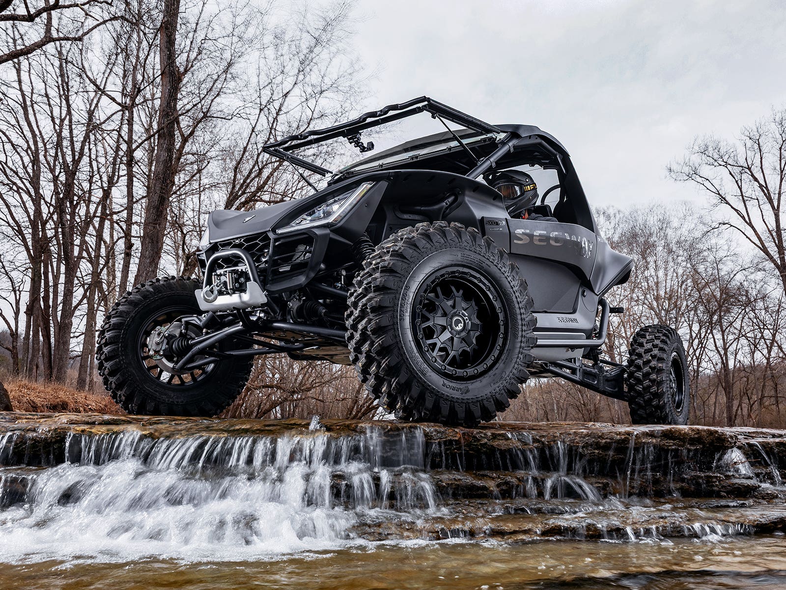 STANDARD XT WARRIOR TIRES 32X10X15 ON 15X10 ASSAULT INDUSTRIES HELLFIRE MATTE TITANIUM WHEELS 4/136 PATTERN
