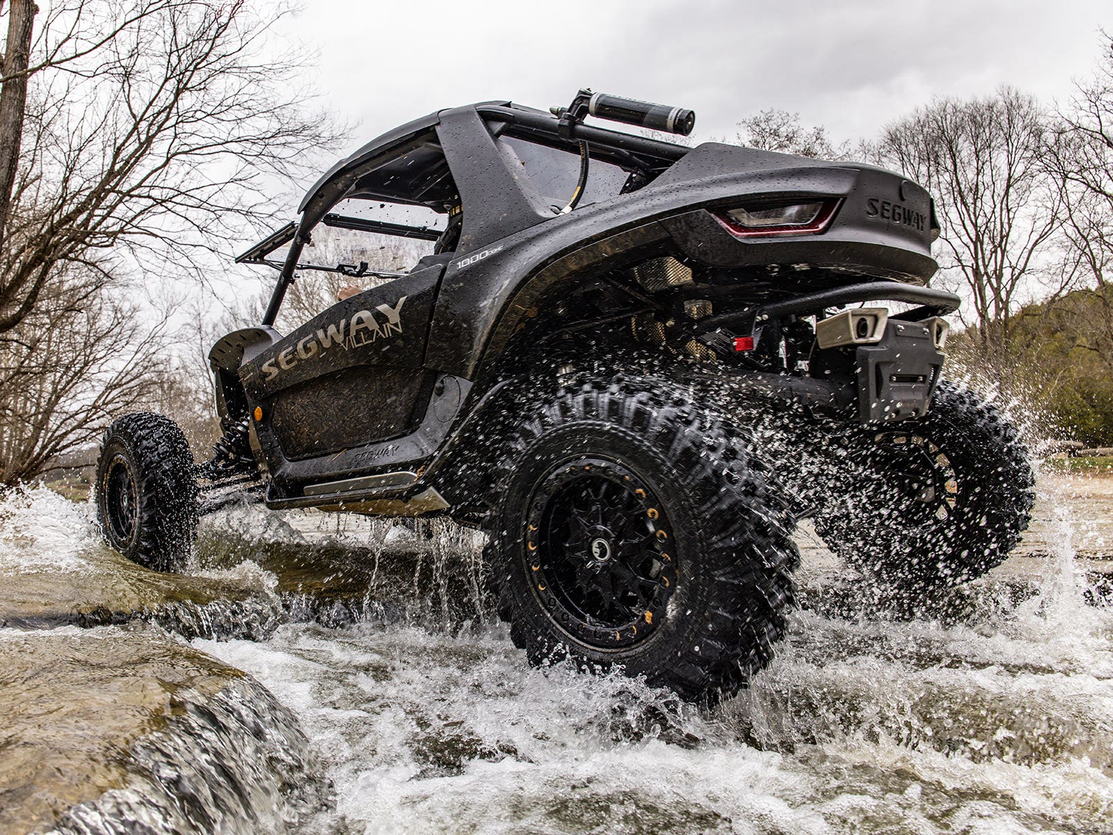 STANDARD XT WARRIOR TIRES 32X10X15 ON 15X7 ASSAULT INDUSTRIES HELLFIRE MATTE TITANIUM WHEELS 4/136 PATTERN
