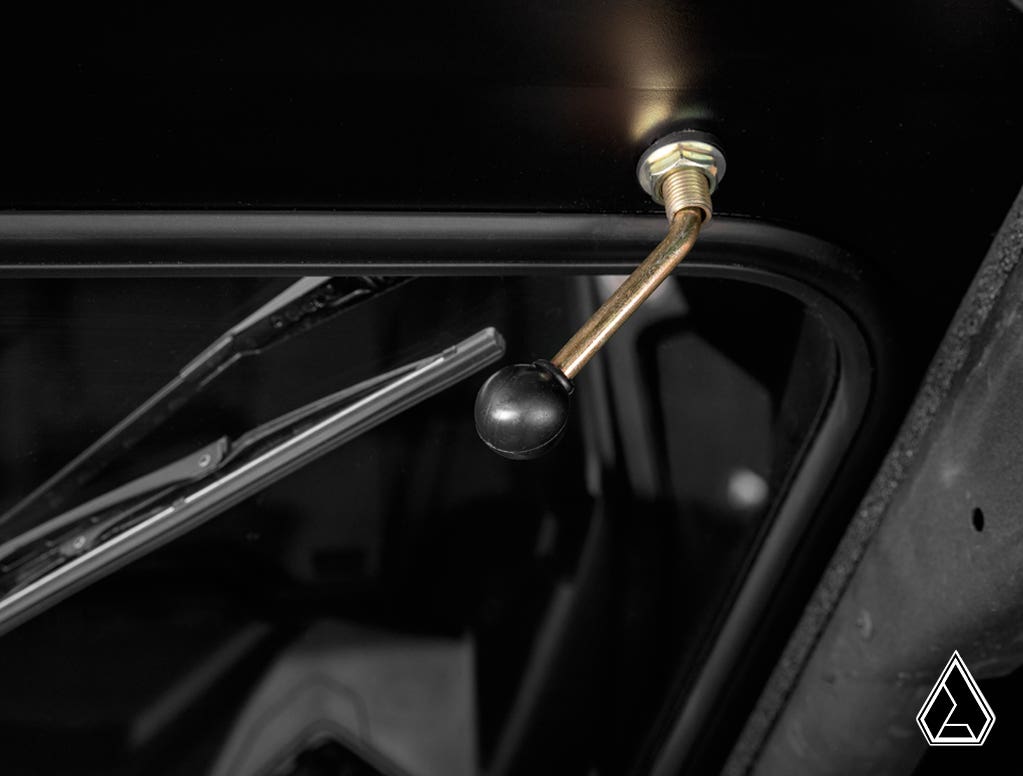ASSAULT INDUSTRIES CAN-AM MAVERICK X3 GLASS WINDSHIELD